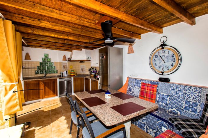 Image No.3-5 Bed Villa for sale