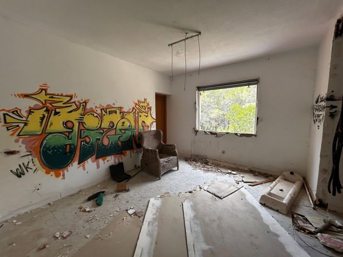 Image No.12-4 Bed Villa for sale