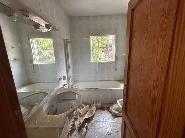 Image No.14-4 Bed Villa for sale