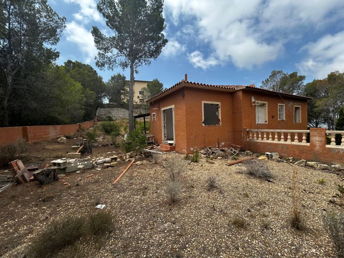 Image No.3-4 Bed Villa for sale