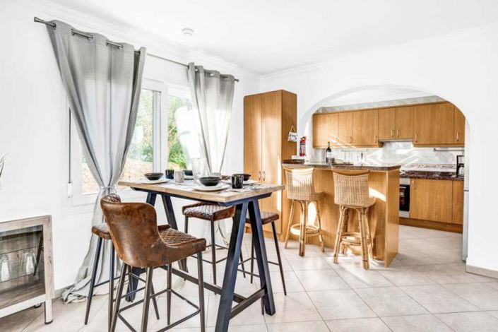 Image No.12-3 Bed Villa for sale