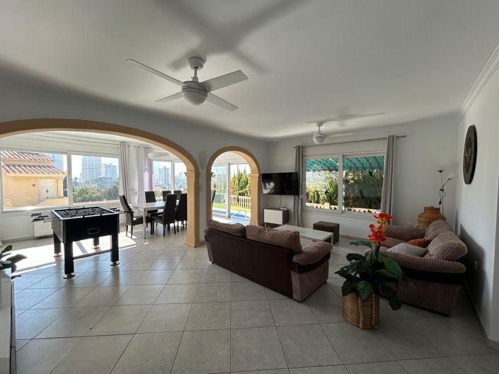 Image No.4-3 Bed Villa for sale