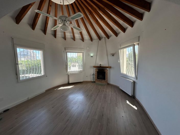 Image No.21-2 Bed Villa for sale