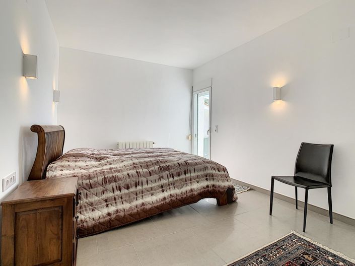 Image No.23-5 Bed Villa for sale