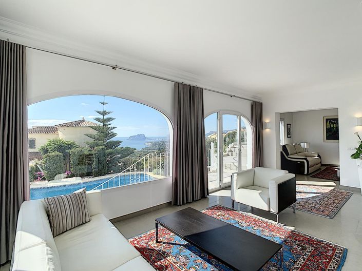 Image No.9-5 Bed Villa for sale