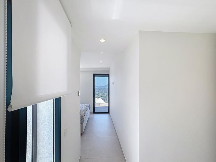 Image No.19-5 Bed Villa for sale