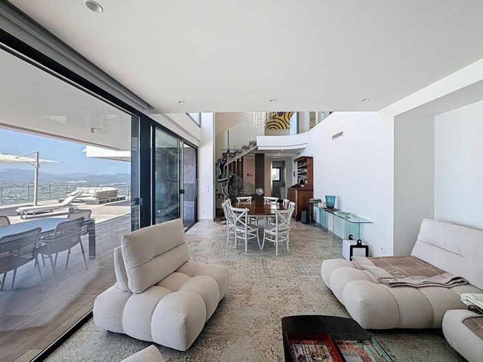 Image No.39-5 Bed Villa for sale