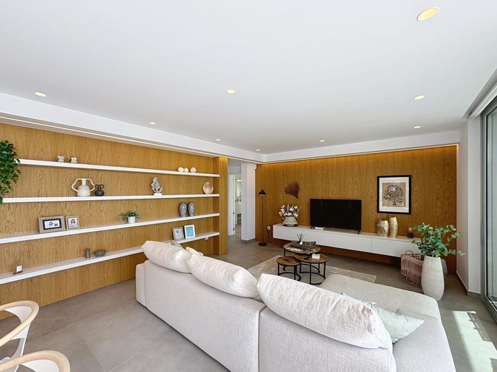 Image No.17-3 Bed Villa for sale