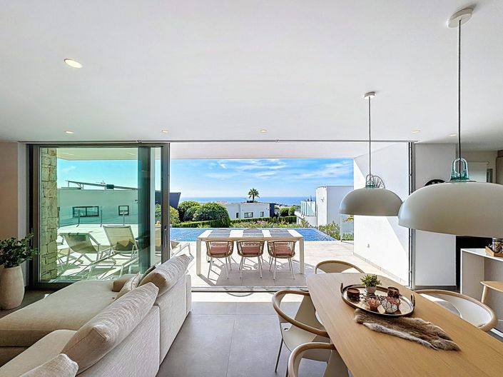 Image No.9-3 Bed Villa for sale