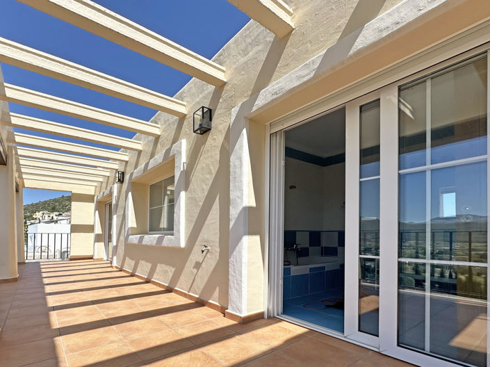 Image No.24-3 Bed Villa for sale