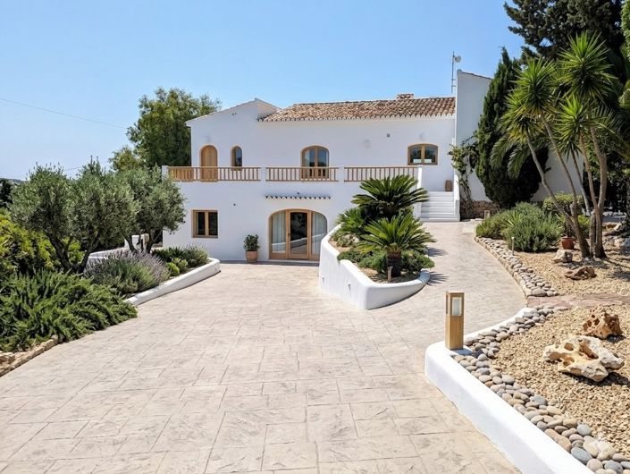 Image No.4-4 Bed Villa for sale