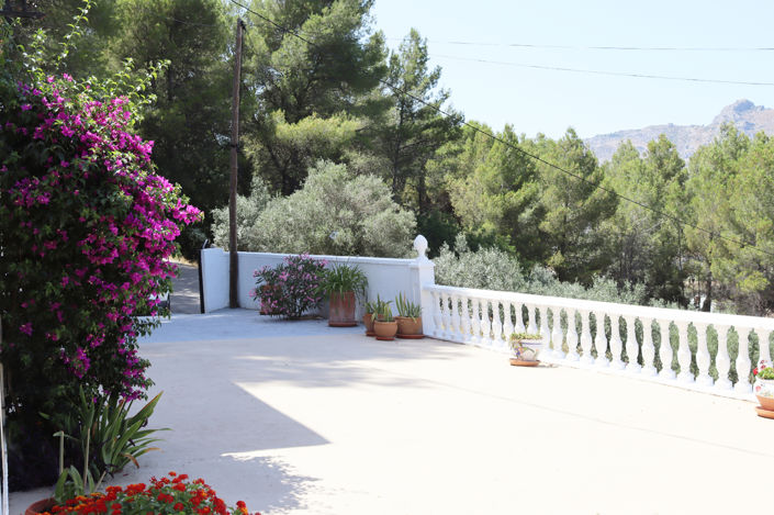 Image No.6-5 Bed Villa for sale