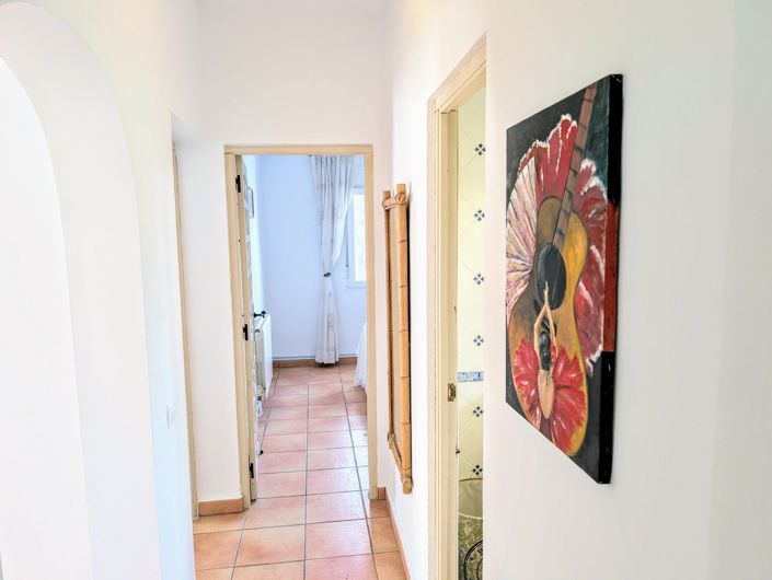 Image No.16-4 Bed Villa for sale