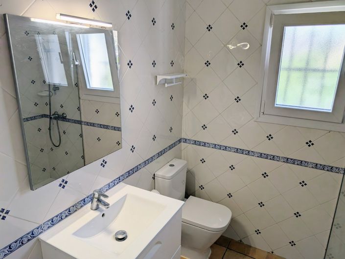 Image No.17-4 Bed Villa for sale