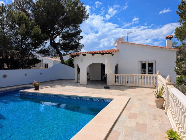 Image No.3-4 Bed Villa for sale