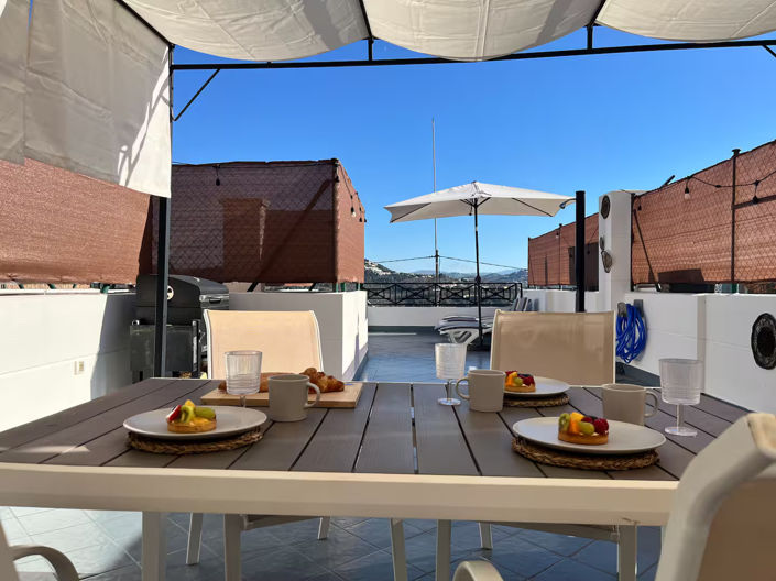 Image No.4-2 Bed Penthouse for sale