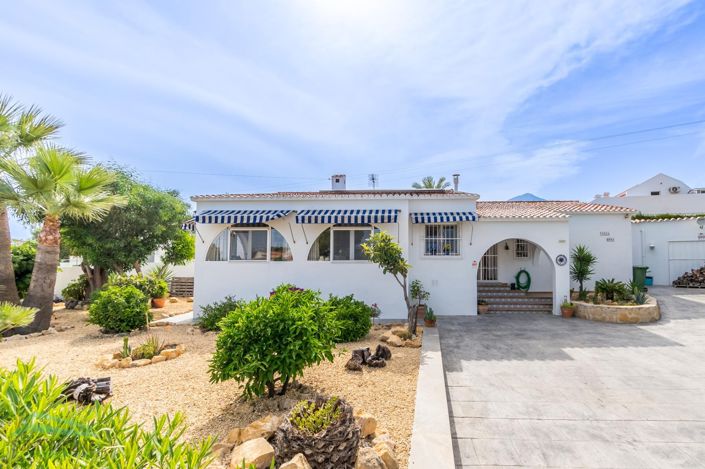 Image No.6-4 Bed Villa for sale