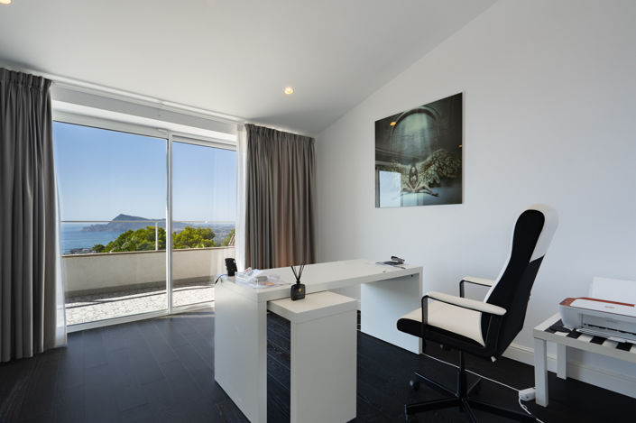 Image No.29-7 Bed Villa for sale