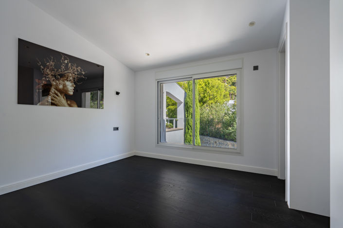 Image No.44-7 Bed Villa for sale