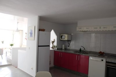 9e718dae-c734-4b7c-bdd8-7ef984cde39d-img23912