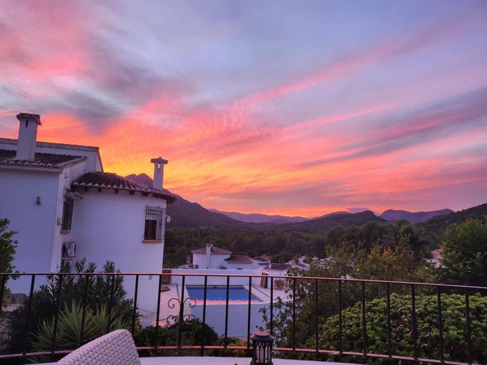 Image No.50-2 Bed Villa for sale