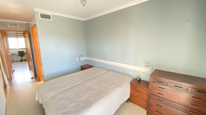 Image No.22-3 Bed Apartment for sale