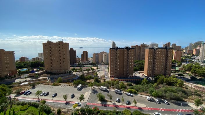 Image No.24-3 Bed Apartment for sale