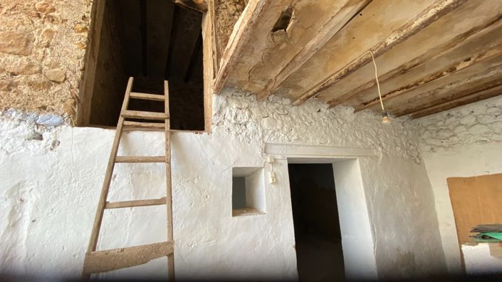 Image No.19-4 Bed Townhouse for sale