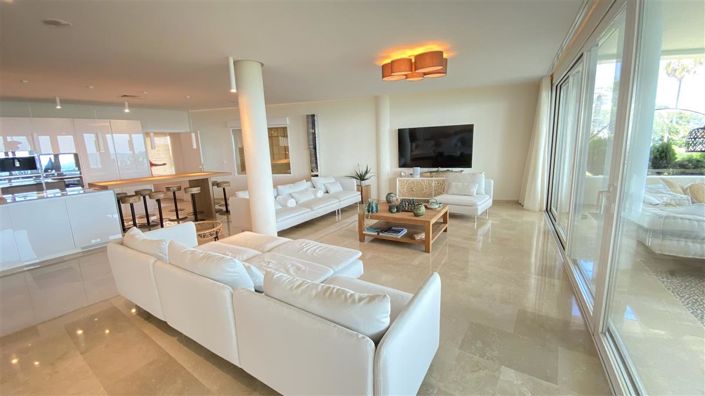 Image No.29-6 Bed Apartment for sale