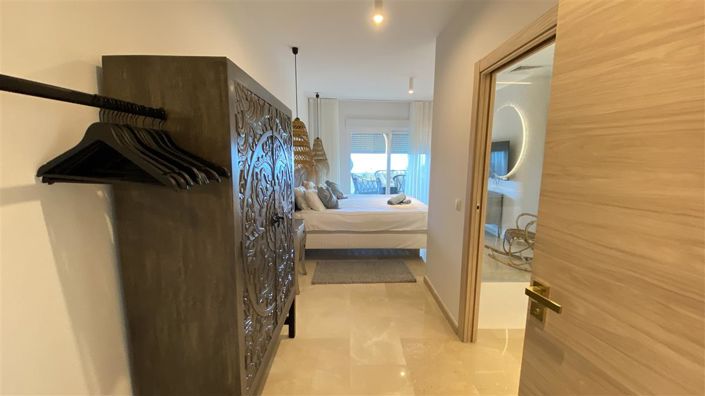 Image No.44-6 Bed Apartment for sale