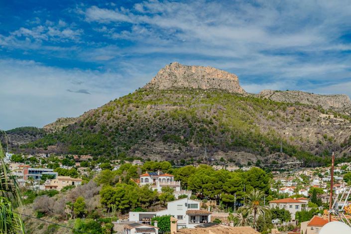 Image No.26-5 Bed Villa for sale