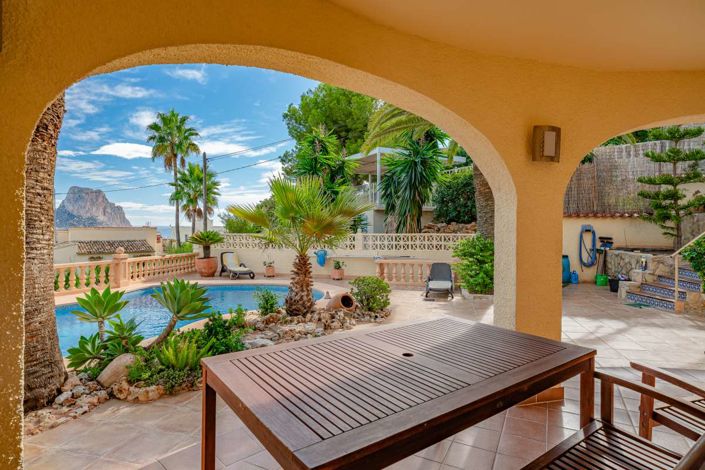 Image No.38-5 Bed Villa for sale