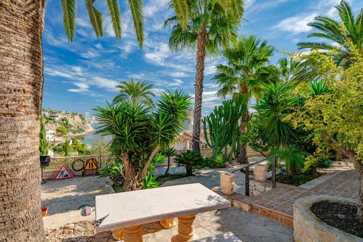 Image No.42-5 Bed Villa for sale