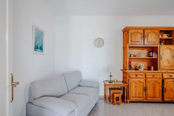 Image No.48-5 Bed Villa for sale