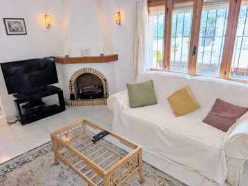 o1j8g7gf01v45d1u1s41qo6f1u7r