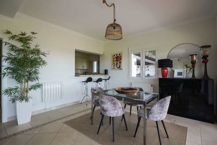 Image No.21-3 Bed Villa for sale