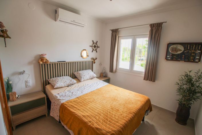 Image No.2-3 Bed Villa for sale