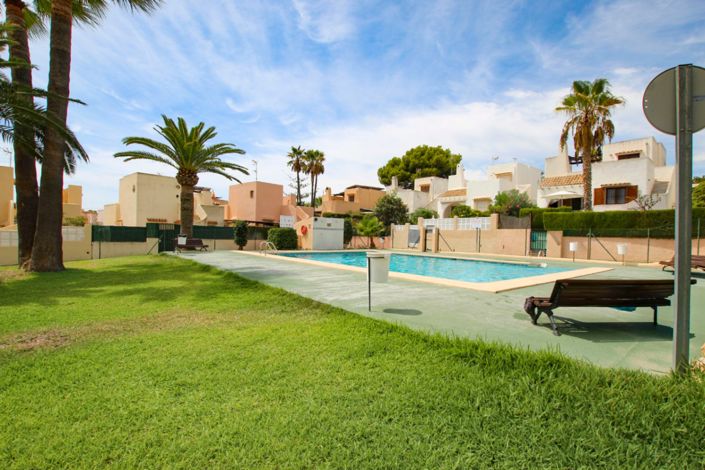 Image No.31-3 Bed Villa for sale