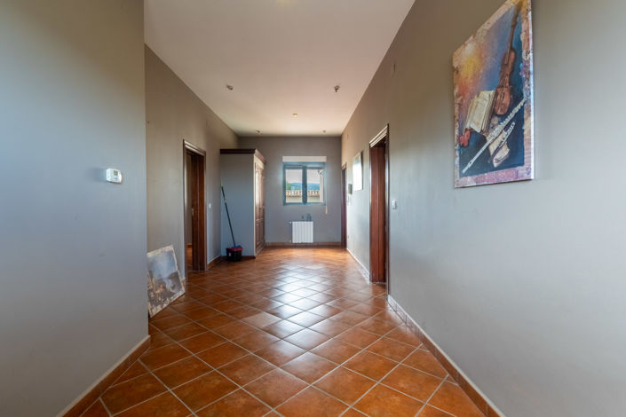 Image No.18-5 Bed Villa for sale