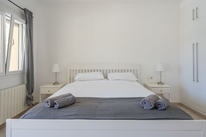 Image No.24-3 Bed Villa for sale