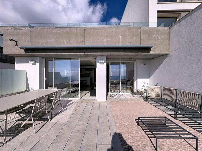 Image No.18-3 Bed Apartment for sale