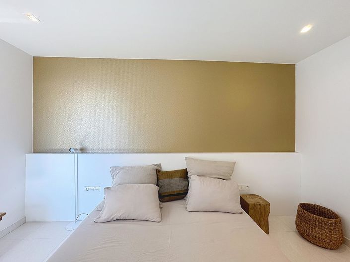 Image No.22-3 Bed Apartment for sale