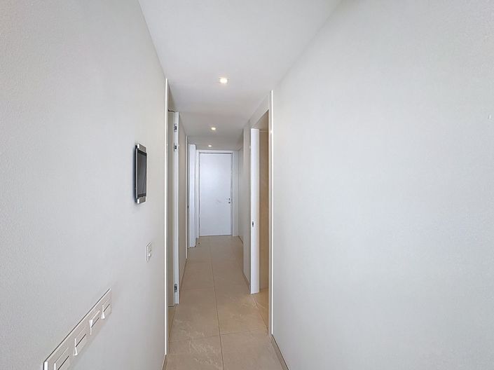 Image No.4-3 Bed Apartment for sale