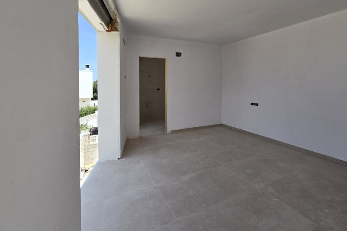 Image No.12-3 Bed Villa for sale