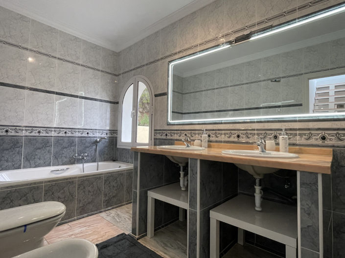 Image No.16-Villa de 4 chambres à vendre à Calpe