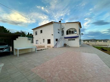 Villa de 4 chambres à vendre à Calpe