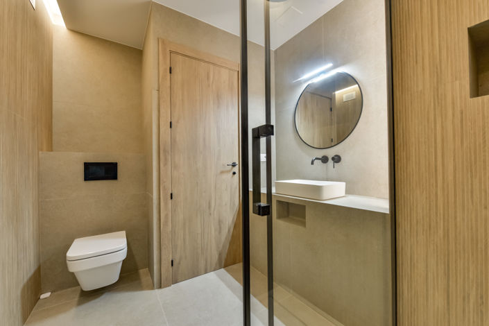 Image No.27-5 Bed Villa for sale