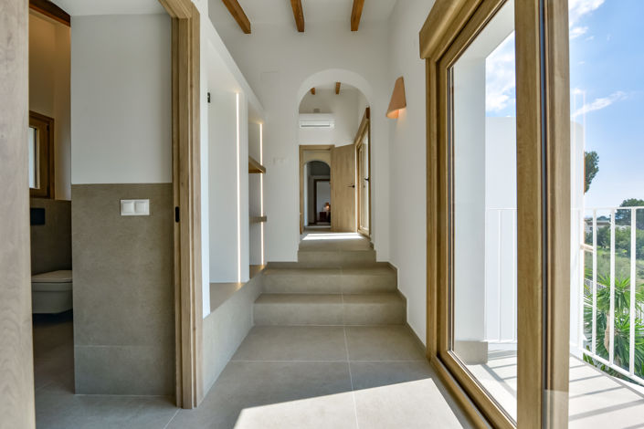 Image No.28-5 Bed Villa for sale