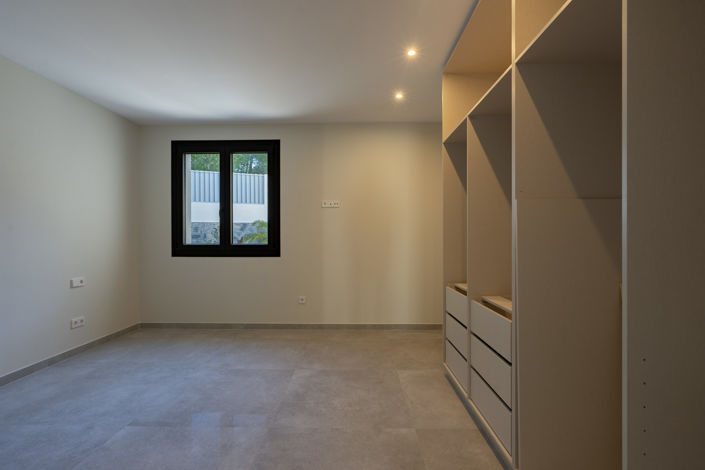 Image No.18-3 Bed Villa for sale