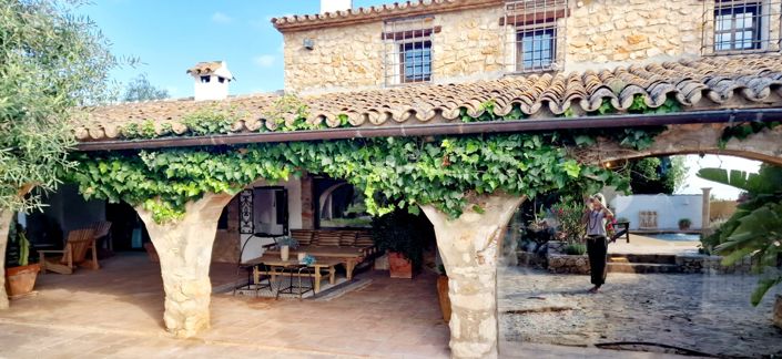 Image No.40-4 Bed Finca for sale